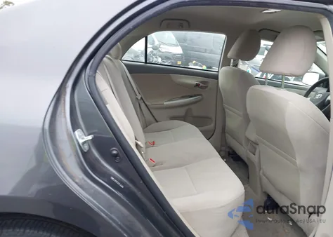 2010 Toyota Corolla Le z USA, uszkodzony, nr VIN JTDBU4EE2A9118136